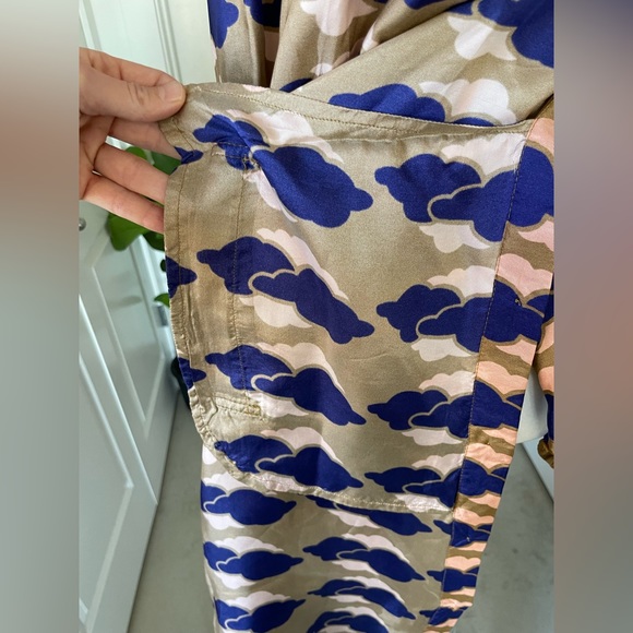 ACNE Studios Alloy Cloud Print silk dress button down with pockets! Size M - Picture 15 of 16